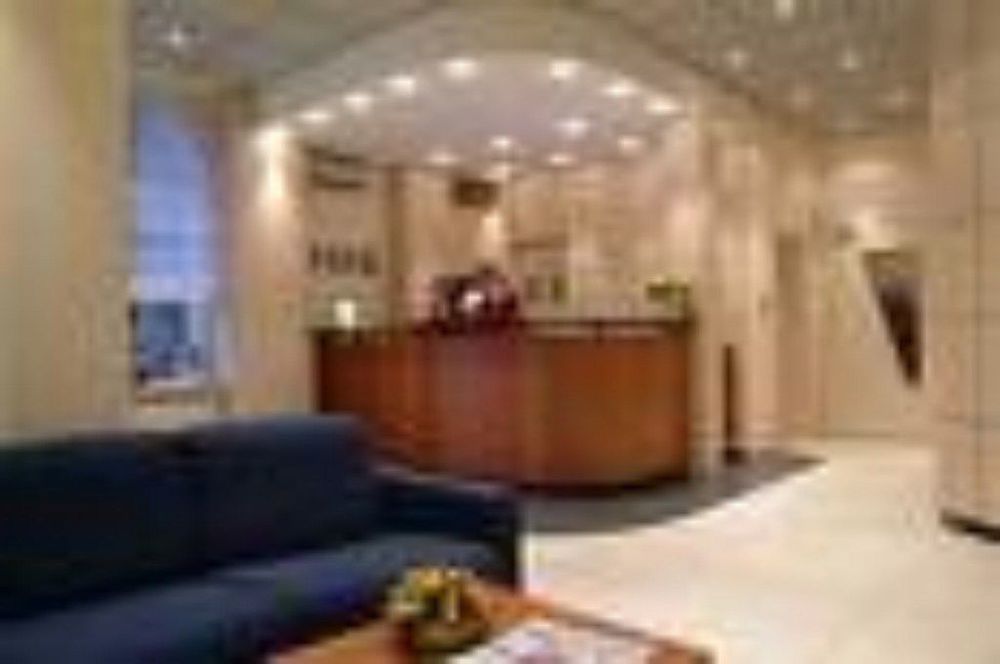 Hotel Amsterdam De Roode Leeuw Interior photo